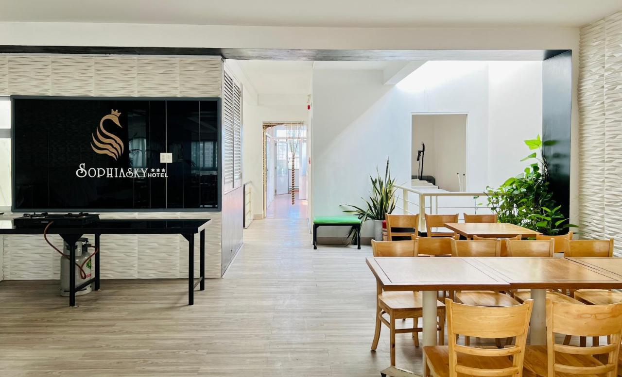 Sophia Sky Hotel Να Τρανγκ Εξωτερικό φωτογραφία